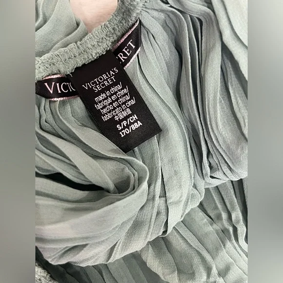 VS Sage Sleep Set - Picture 5 of 6